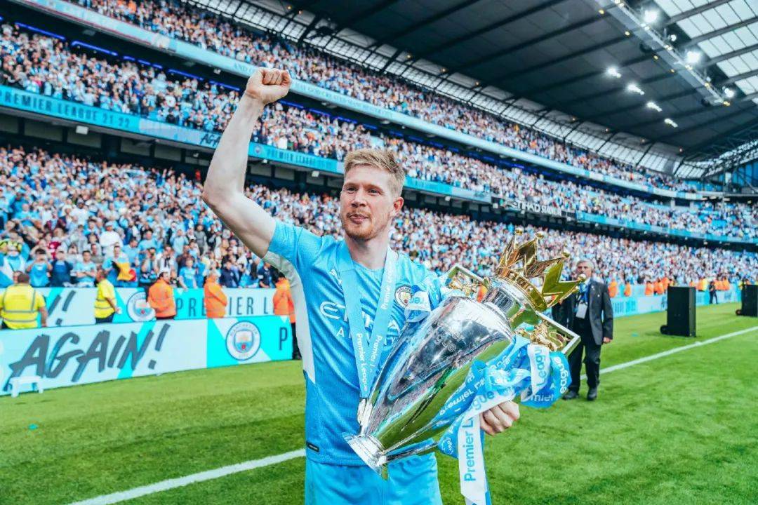 九游APP下载-德布劳内焦点对战，萨拉赫与60激战TL分钟，夺冠胜负难料！观众掌声雷动-九游APP下载