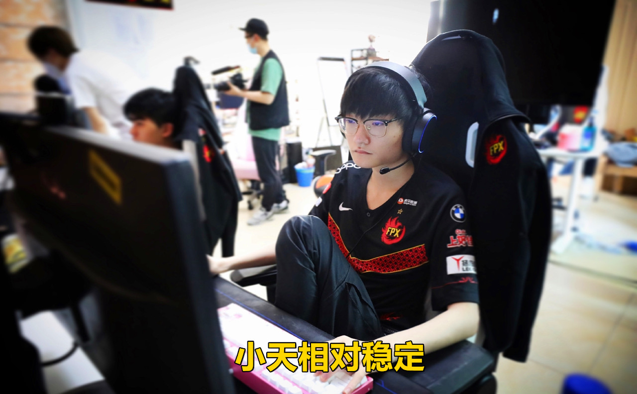 九游中文官网-Karsa意外战胜DWG，大比分获胜引爆全场！全场沸腾不已-九游中文官网