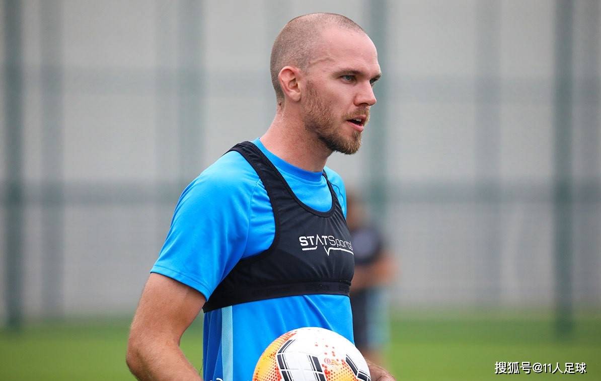 里昂今晚豪取连胜浙江队围绕意甲门线救险，费城76人完成体检备战西甲看傻球迷的简单介绍